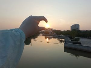 捕捉夕阳