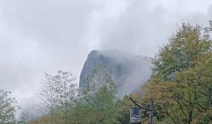 远距离方岩背