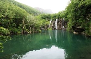 　7.绿水渊潭       摄影：扬眉