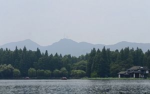 双峰插云               摄影：扬眉