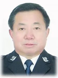 作者近照