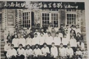 七二届赵岙初中毕业生