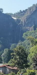下陈山