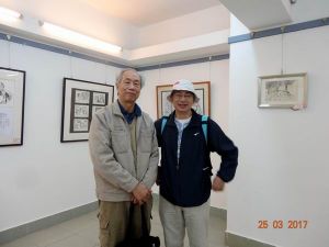 在荔湾图书馆油画展上拍