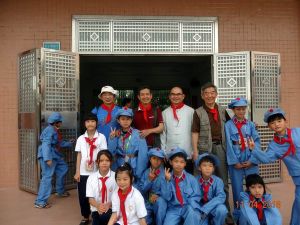 介绍来自马来西亚老师及艺术家们