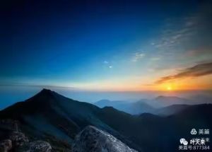 黄河西湧昆仑决，龙脉中连太白延