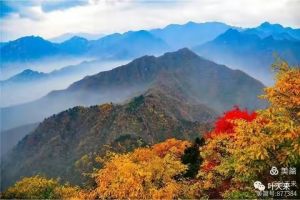 黄河西湧昆仑决，龙脉中连太白延