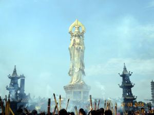 广州番禺莲花山望海观