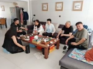 到文耀同学家做客2