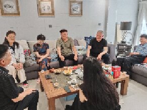 到文耀同学家做客8