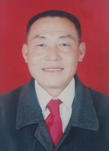张九超近照