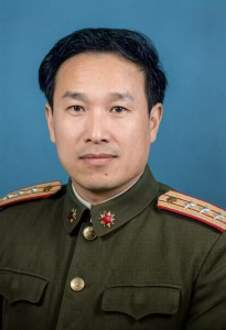 莫忠全戎装照