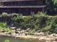 迁移前利坑村，图片源于网络
