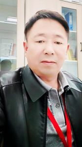 青海省茫崖市实验小学校长李应明