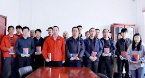 全体参加活动人员合影